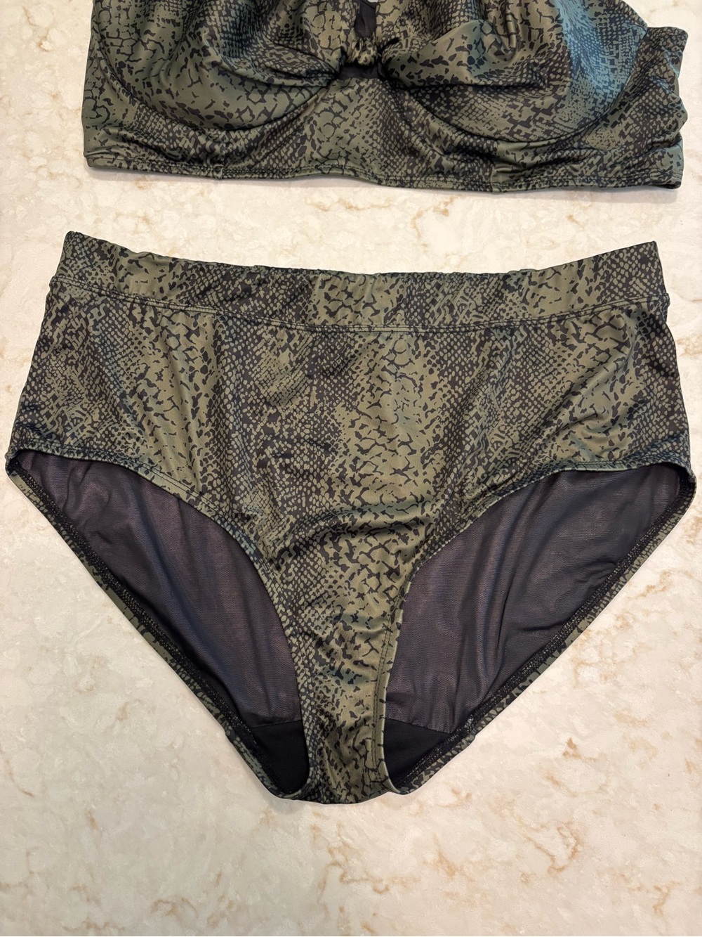 Lane Bryant Cacique Olive Snakeskin Bikini - Top 40F/Bottom 18 - Picture 2 of 12